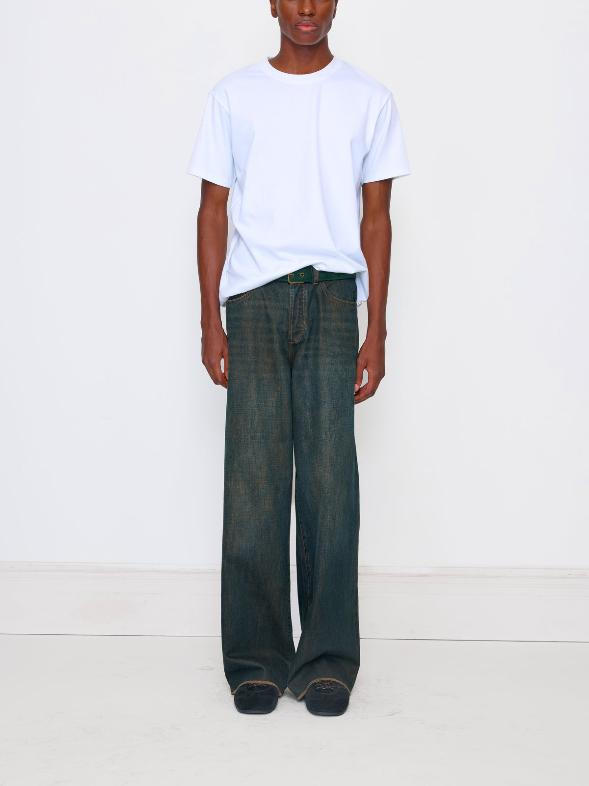 NOISE TINT STRAIGHT UNISEX JEAN